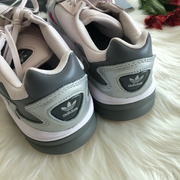 Adidas Falcon Metallic Trainer Sneaker - Picture 5 of 8